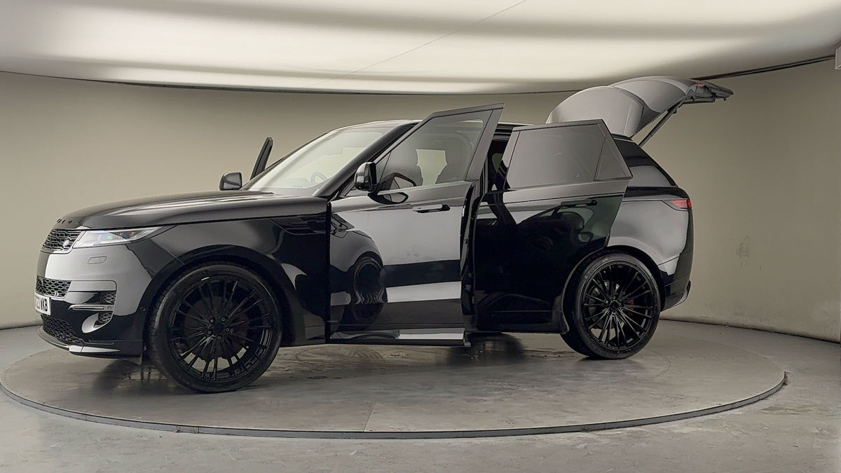 More views of Land Rover Range Rover Sport