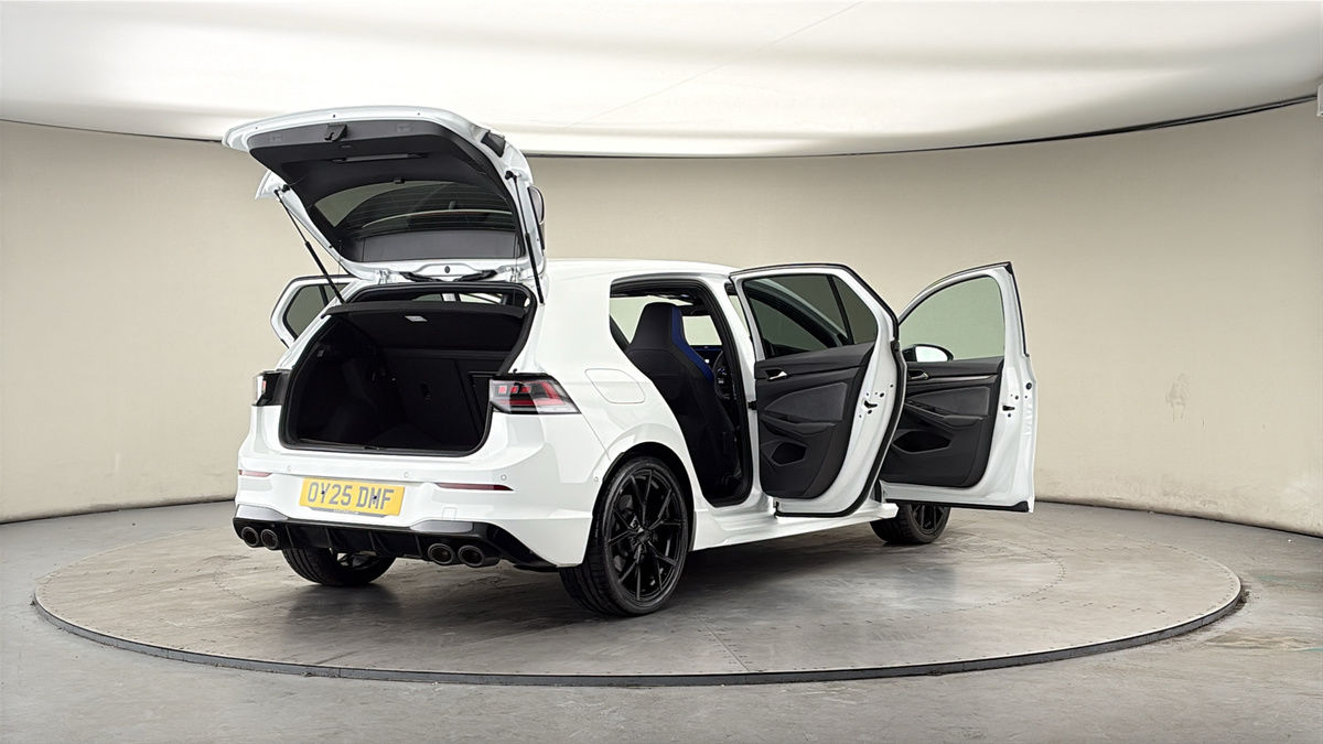 More views of Volkswagen Golf