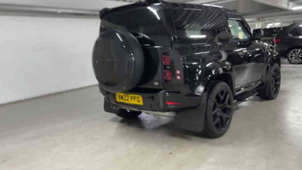 More views of Land Rover Defender 90