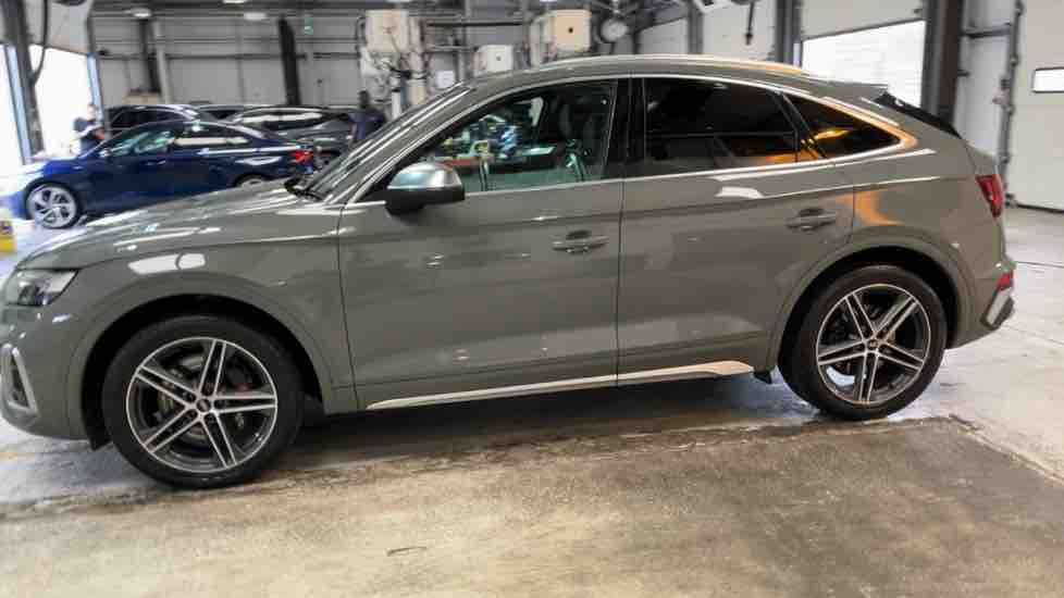 More views of Audi SQ5