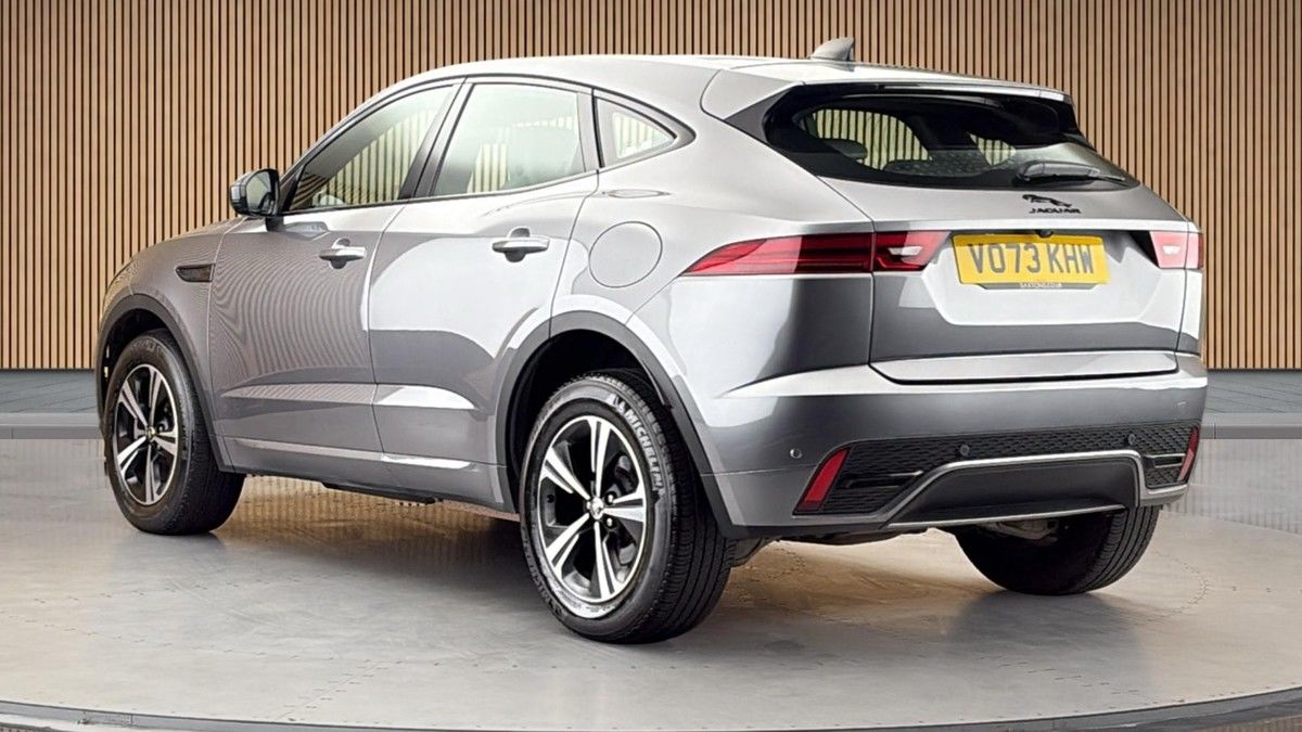 Jaguar E-PACE Image 2