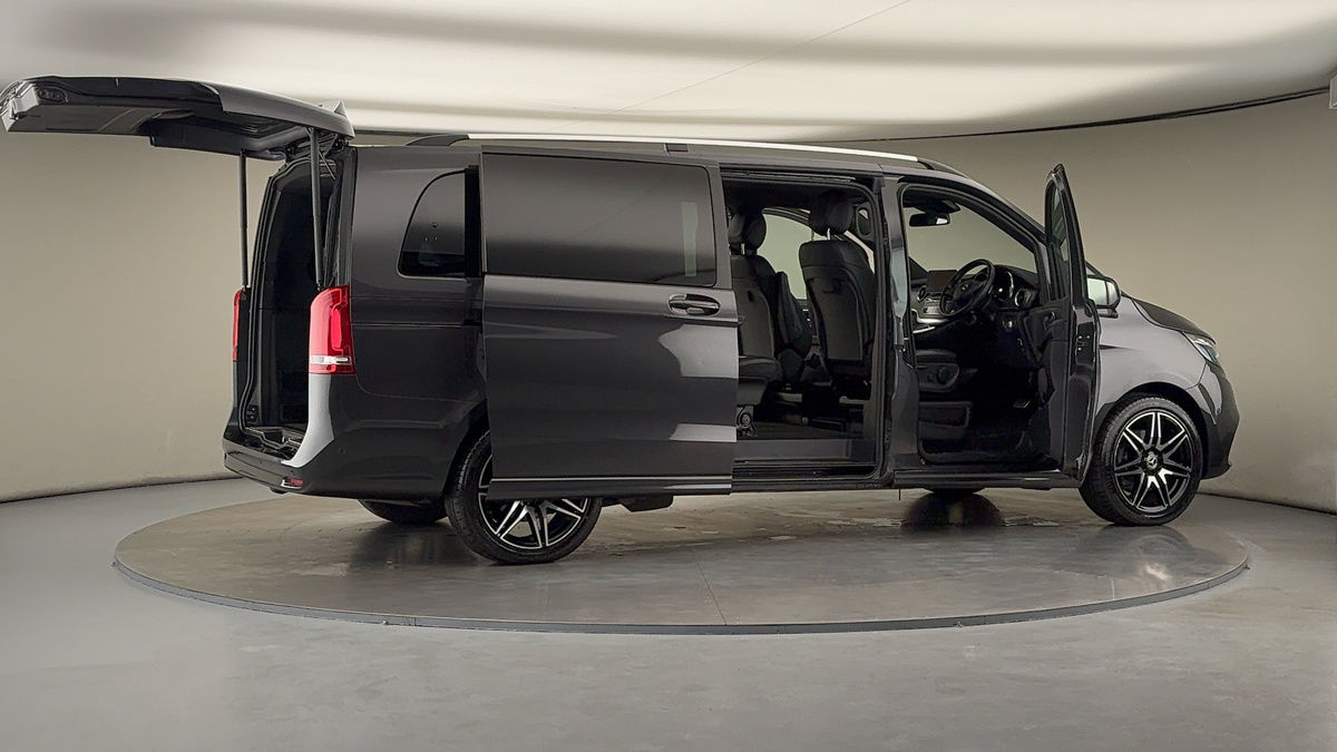 More views of Mercedes-Benz V Class