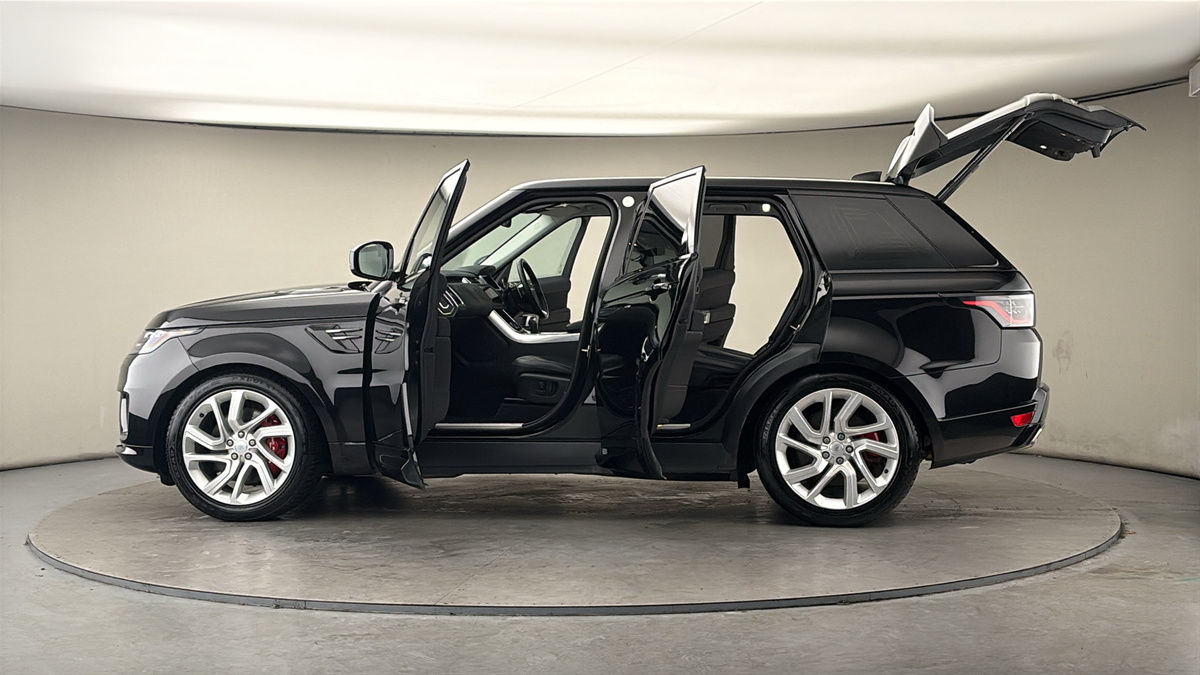 More views of Land Rover Range Rover Sport