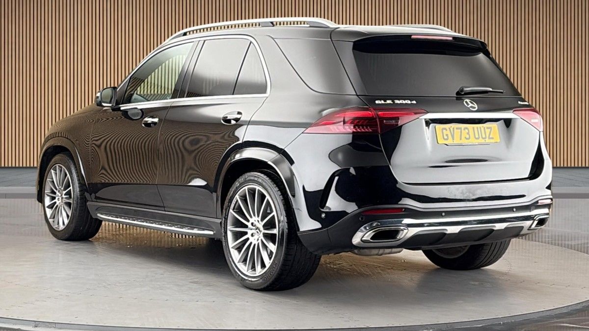 Mercedes-Benz GLE Image 2