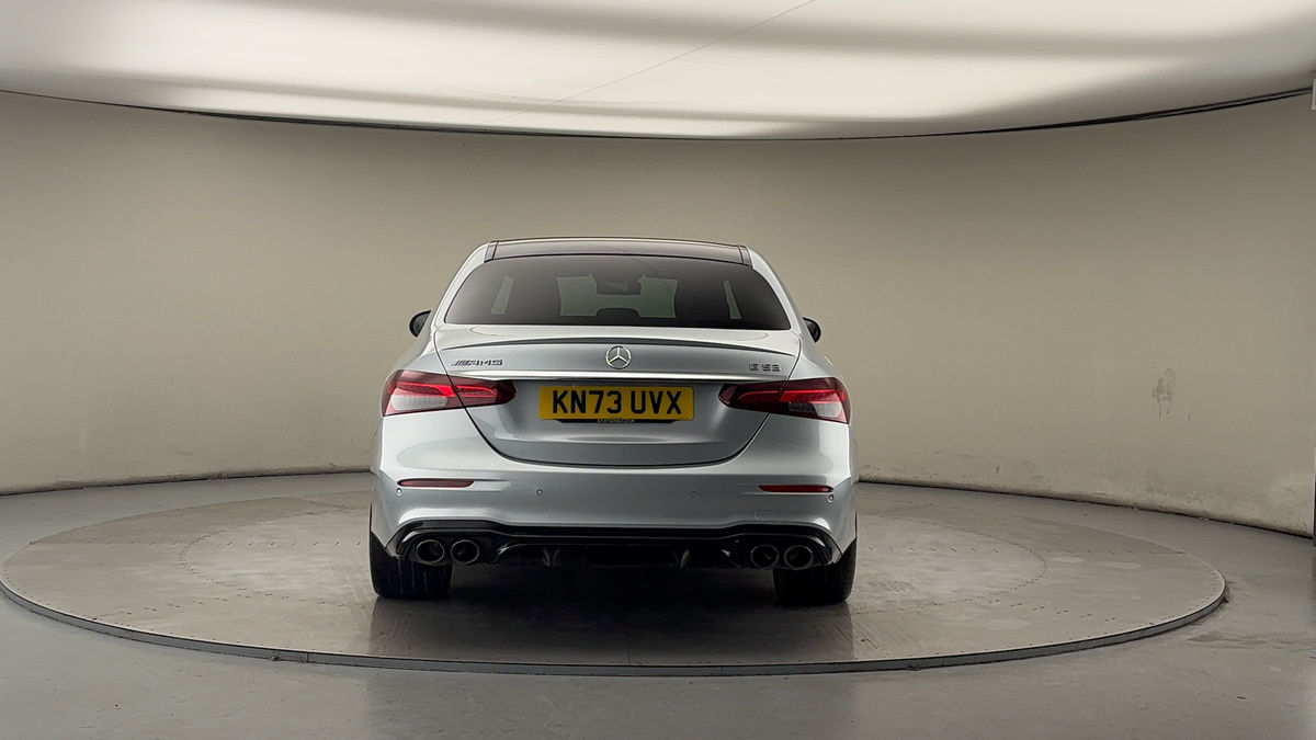 Mercedes-Benz E Class Image 4