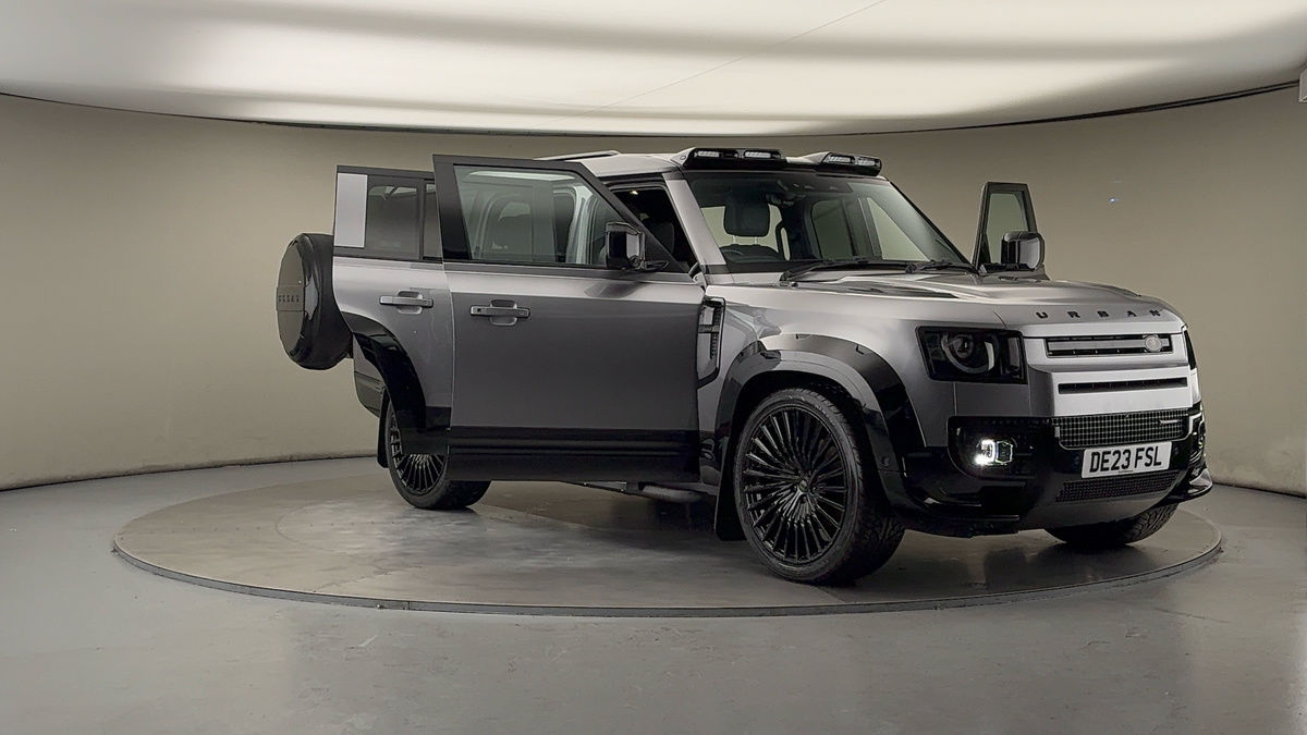 More views of Land Rover Defender 130