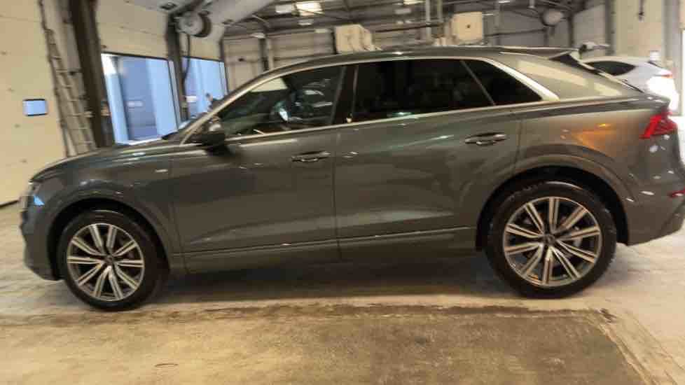 More views of Audi Q8