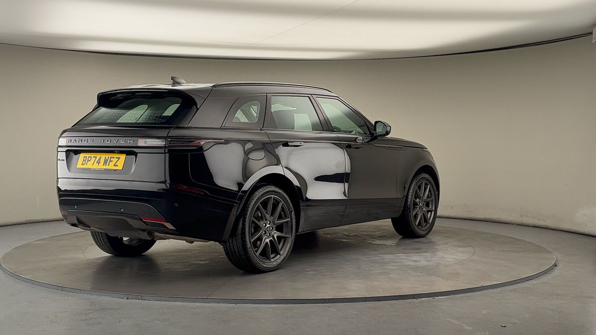 More views of Land Rover Range Rover Velar