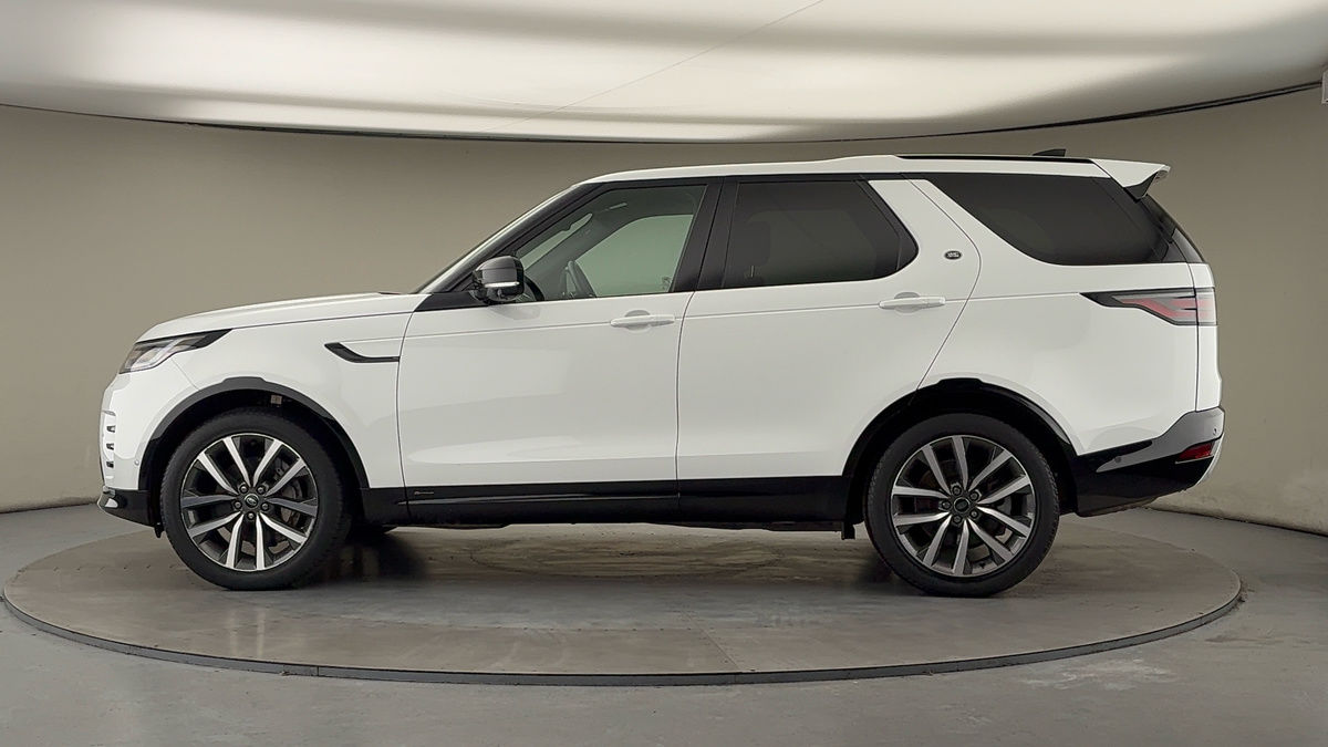 More views of Land Rover Discovery