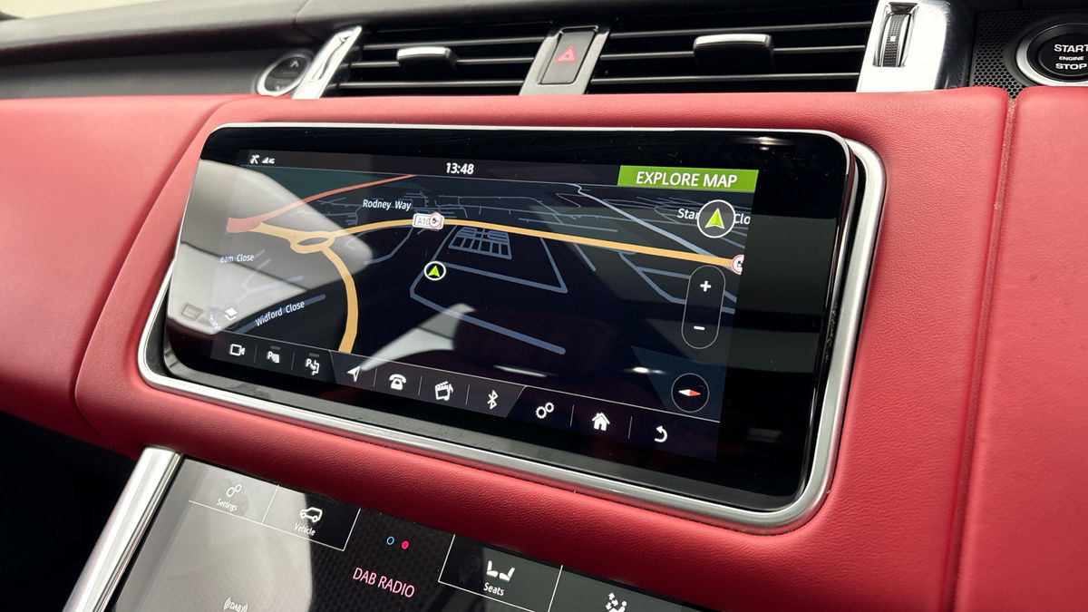 Land Rover Range Rover Sport Image 17