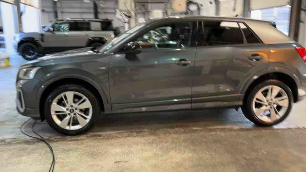 More views of Audi Q2