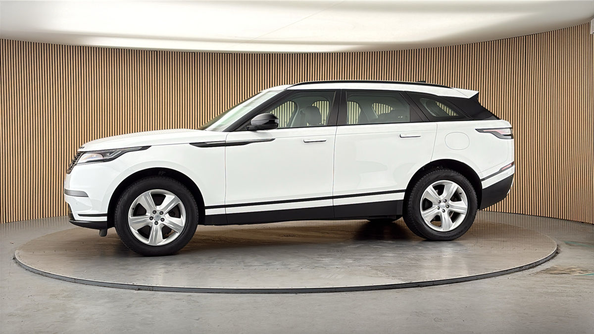 More views of Land Rover Range Rover Velar