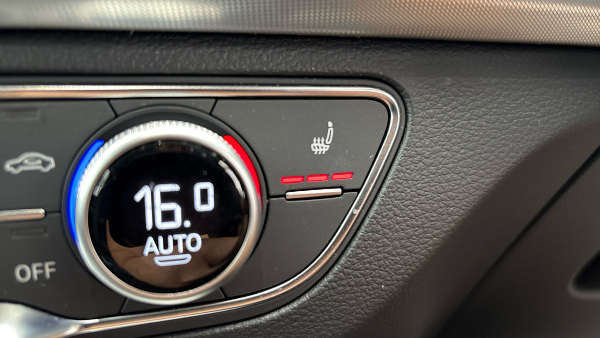 Audi Q5 Image 32