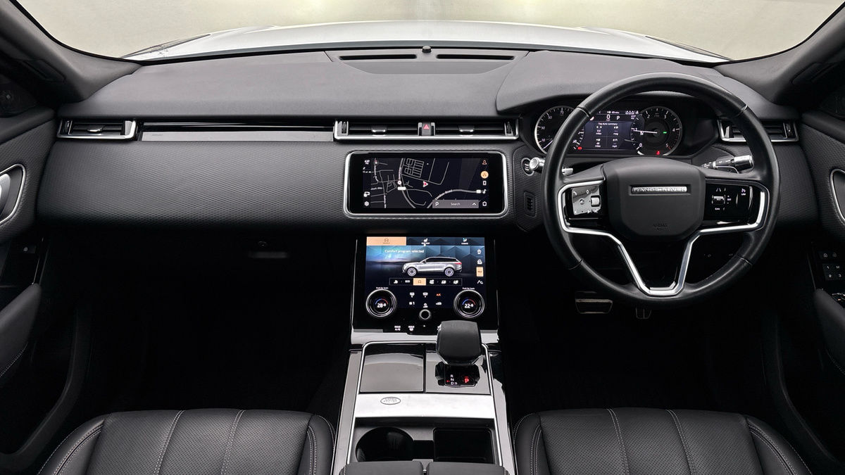 Land Rover Range Rover Velar Image 12
