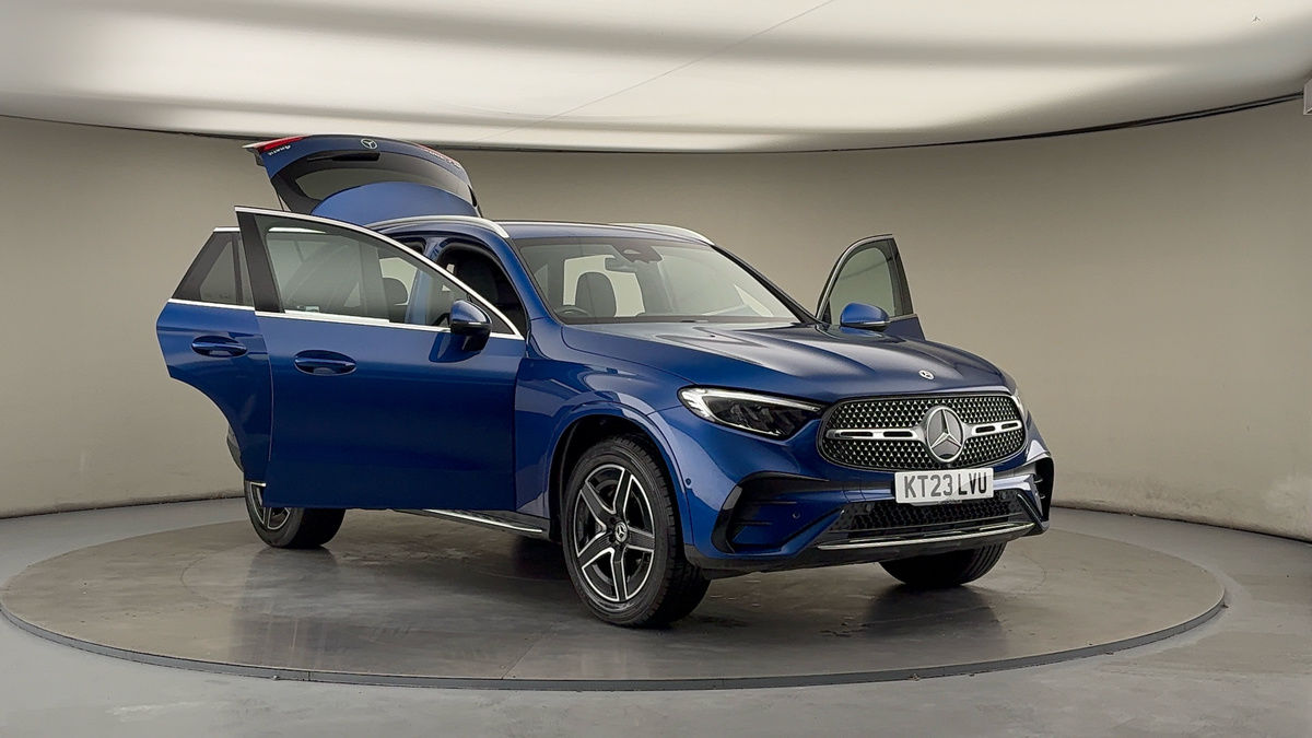 More views of Mercedes-Benz GLC