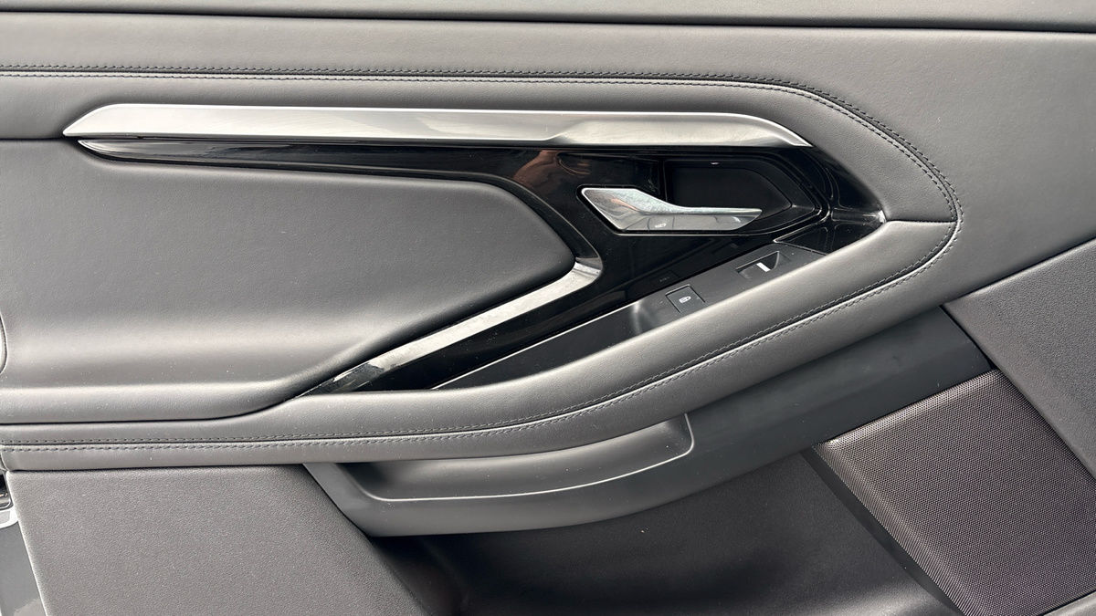 Land Rover Range Rover Evoque Image 19