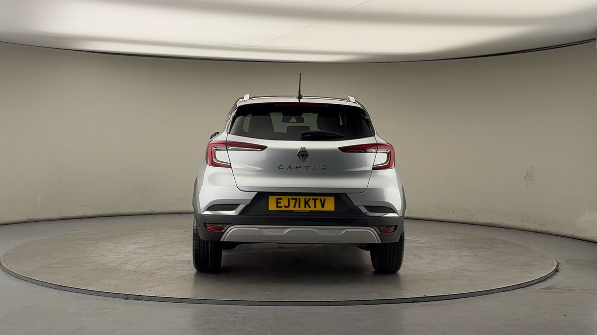 More views of Renault CAPTUR