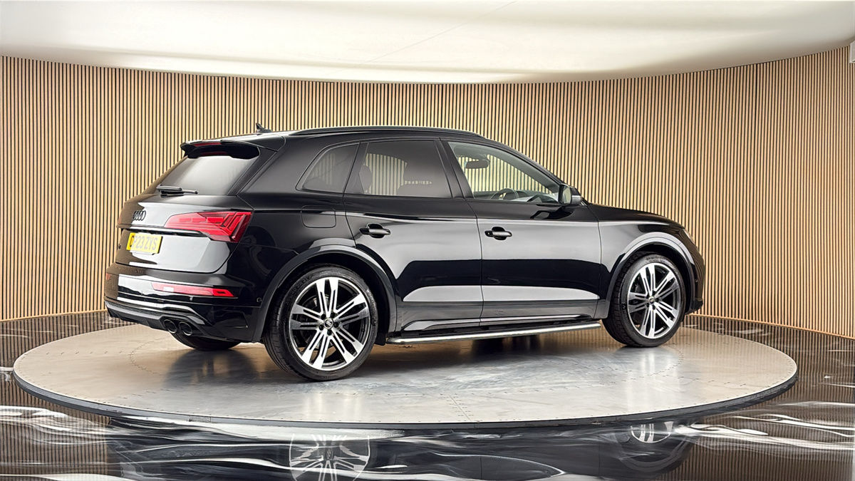 More views of Audi SQ5