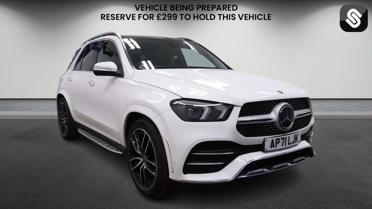 Mercedes-Benz GLE Sticky Header Image