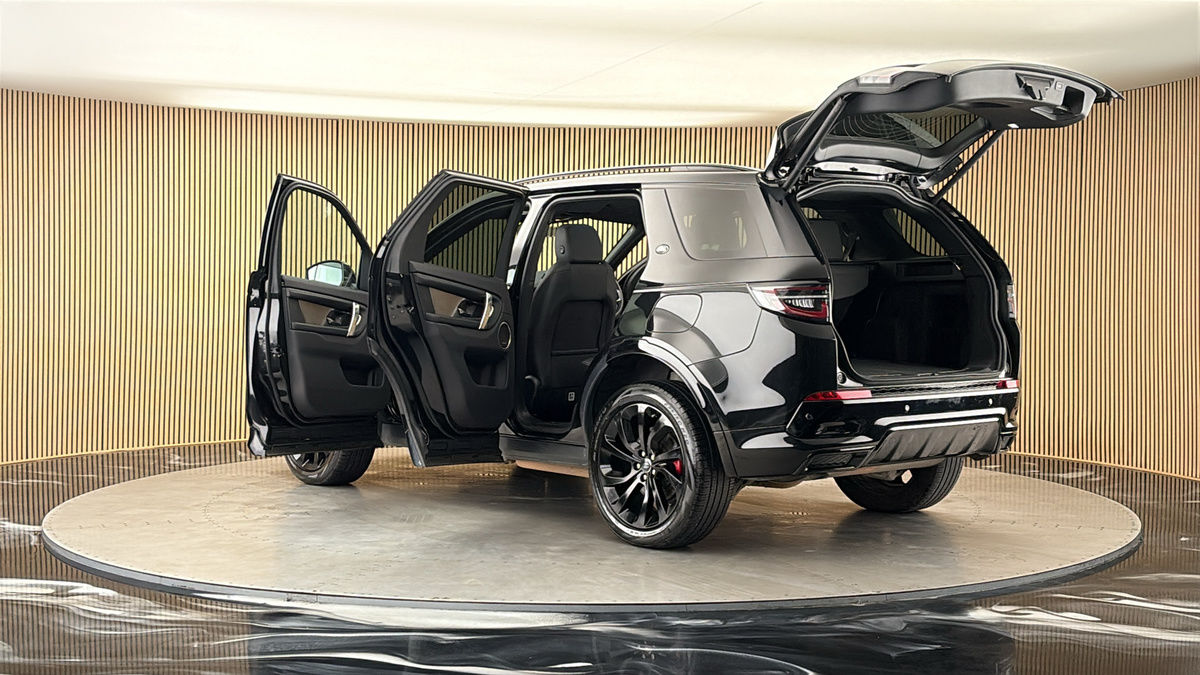 More views of Land Rover Discovery Sport