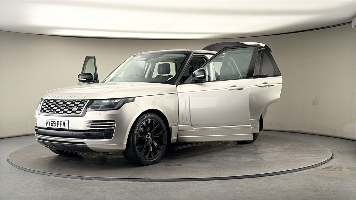 More views of Land Rover Range Rover