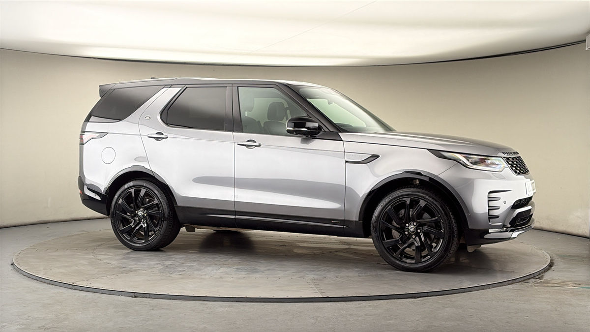 More views of Land Rover Discovery