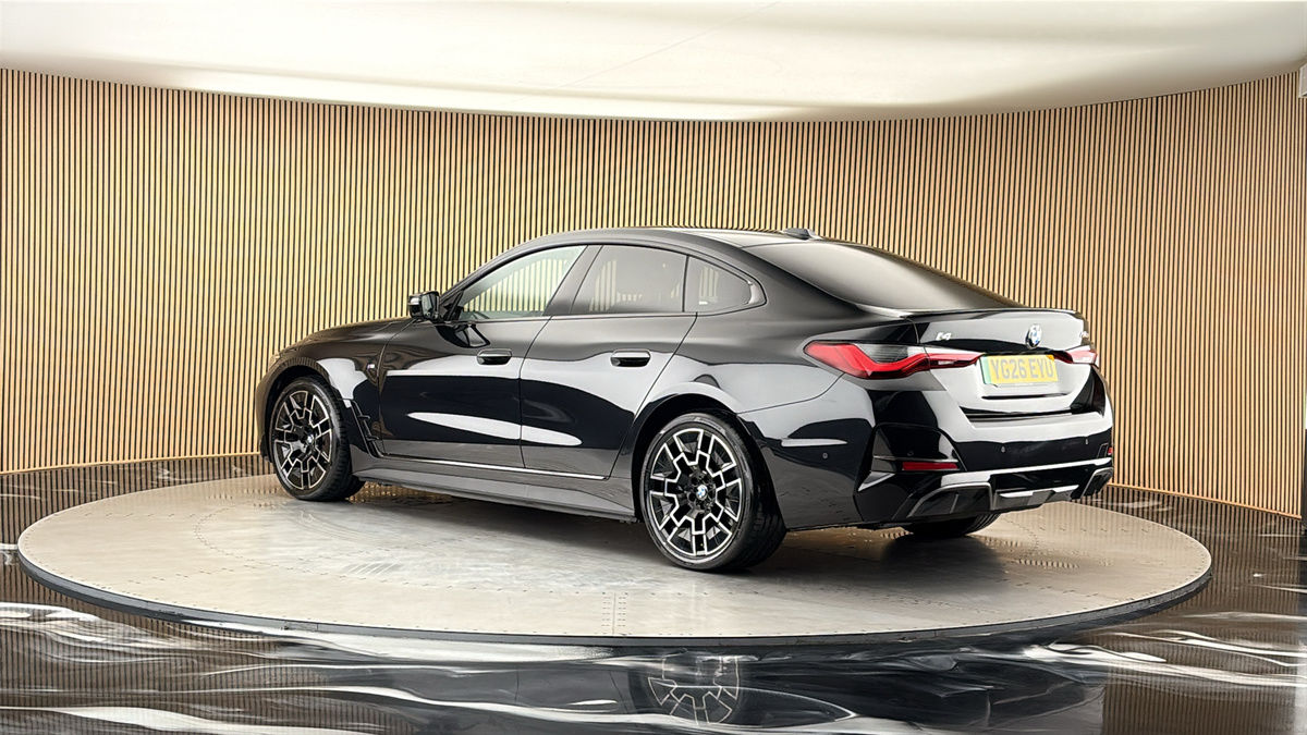 More views of BMW i4