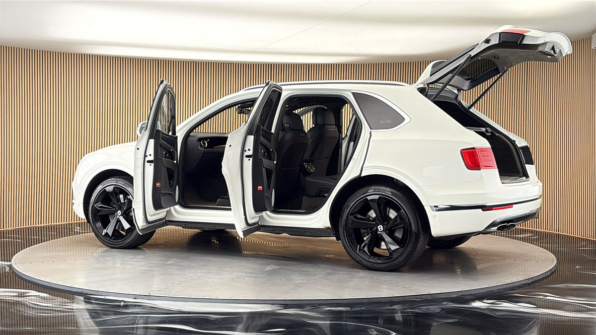 More views of Bentley Bentayga