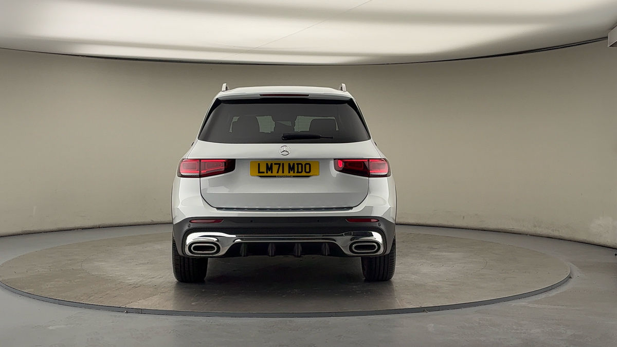 Mercedes-Benz GLB Image 4