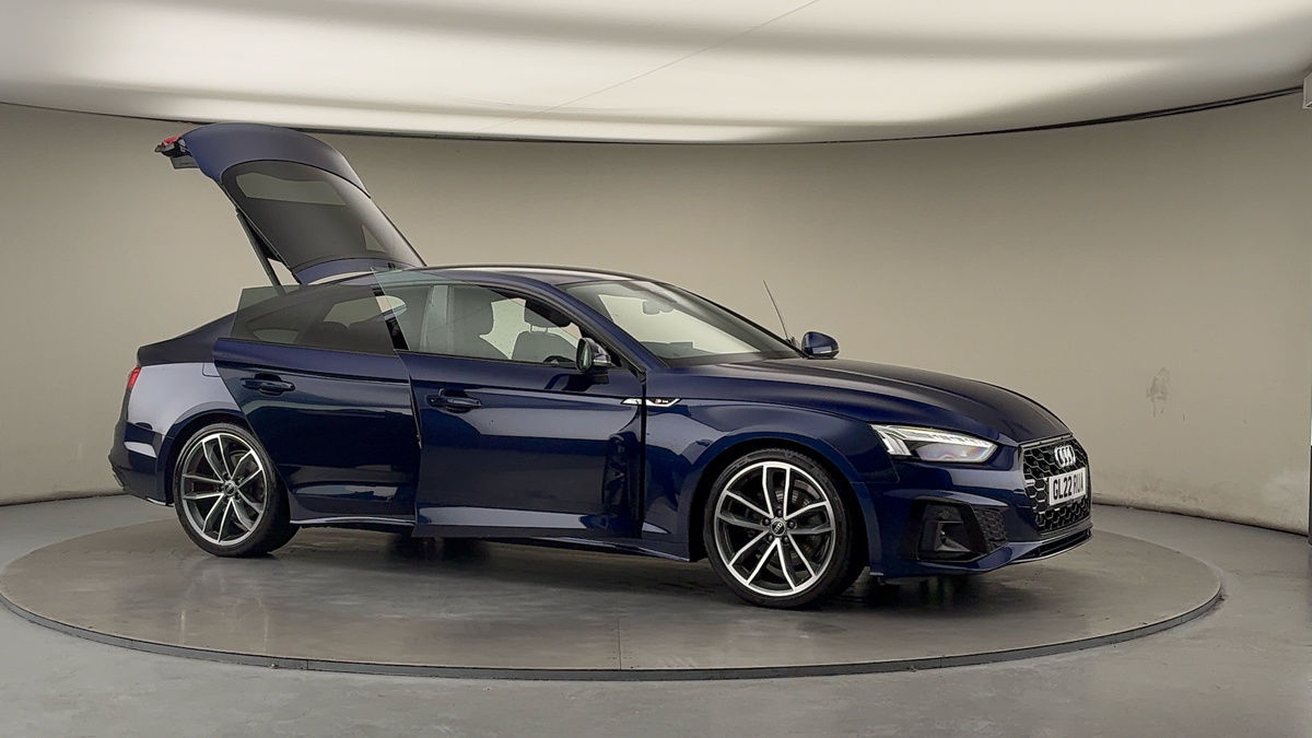 More views of Audi A5