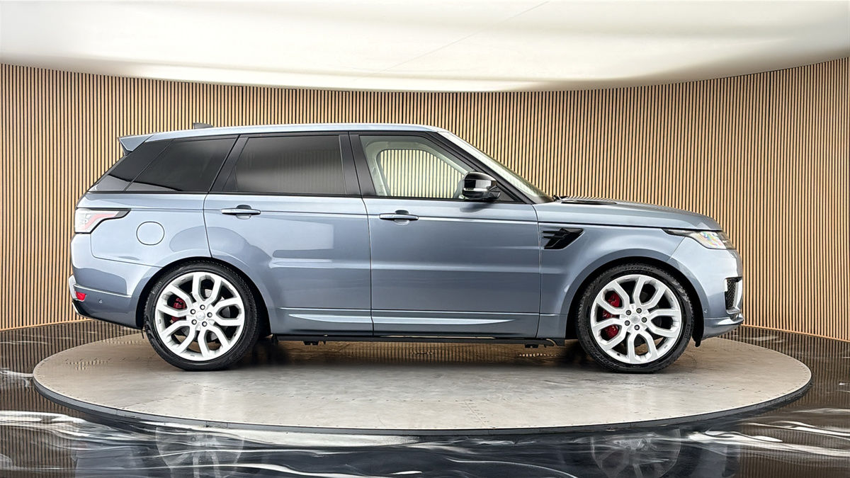Land Rover Range Rover Sport Image 16