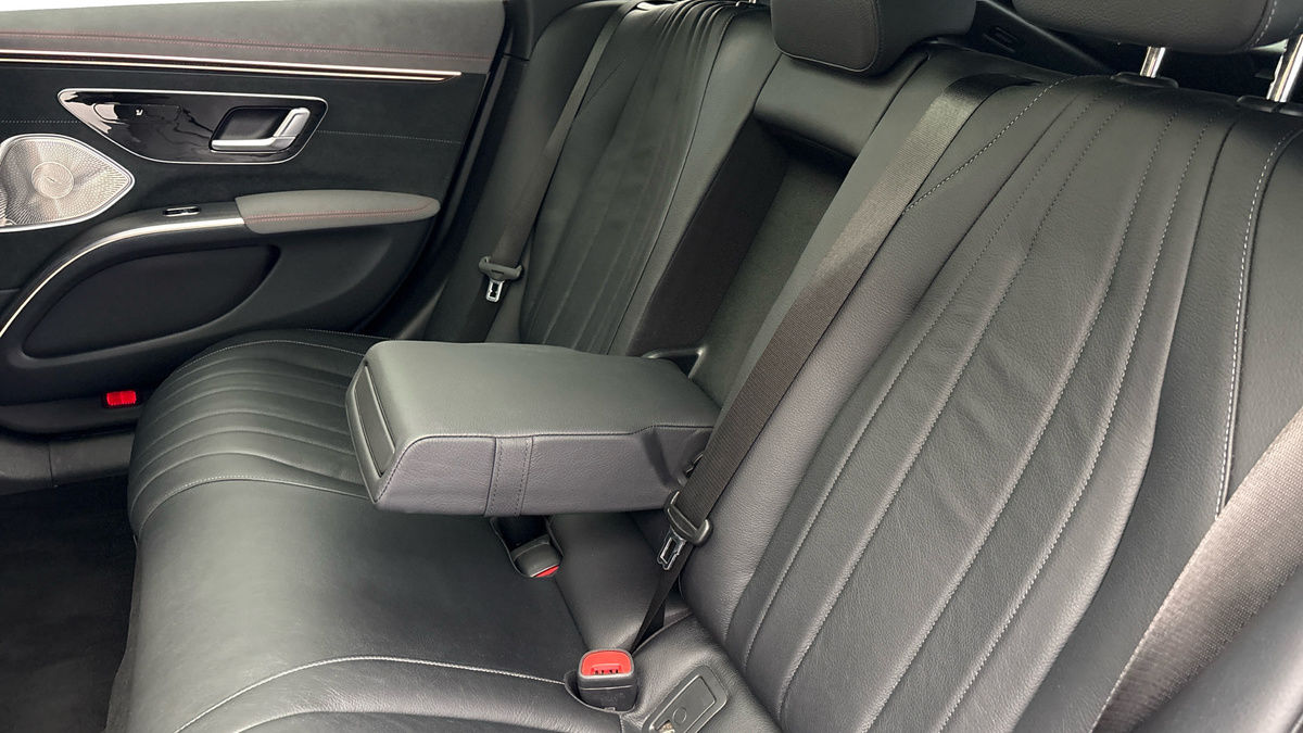 Mercedes-Benz EQS Image 9