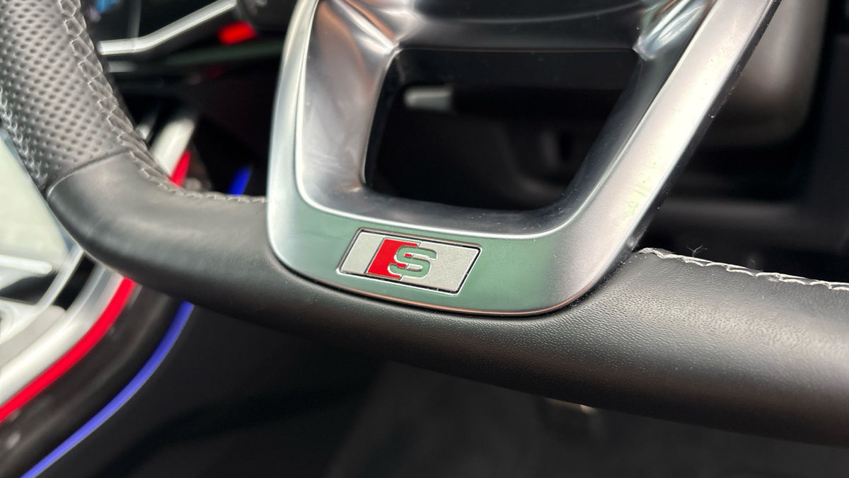 Audi Q8 Image 37