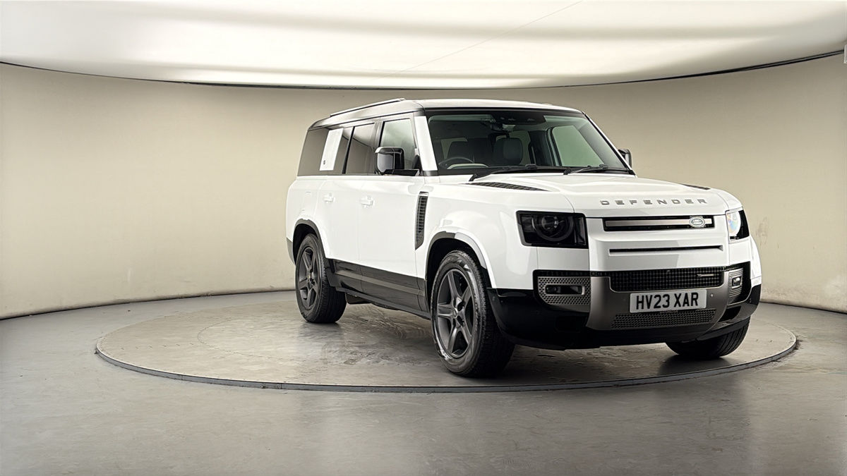 More views of Land Rover Defender 130