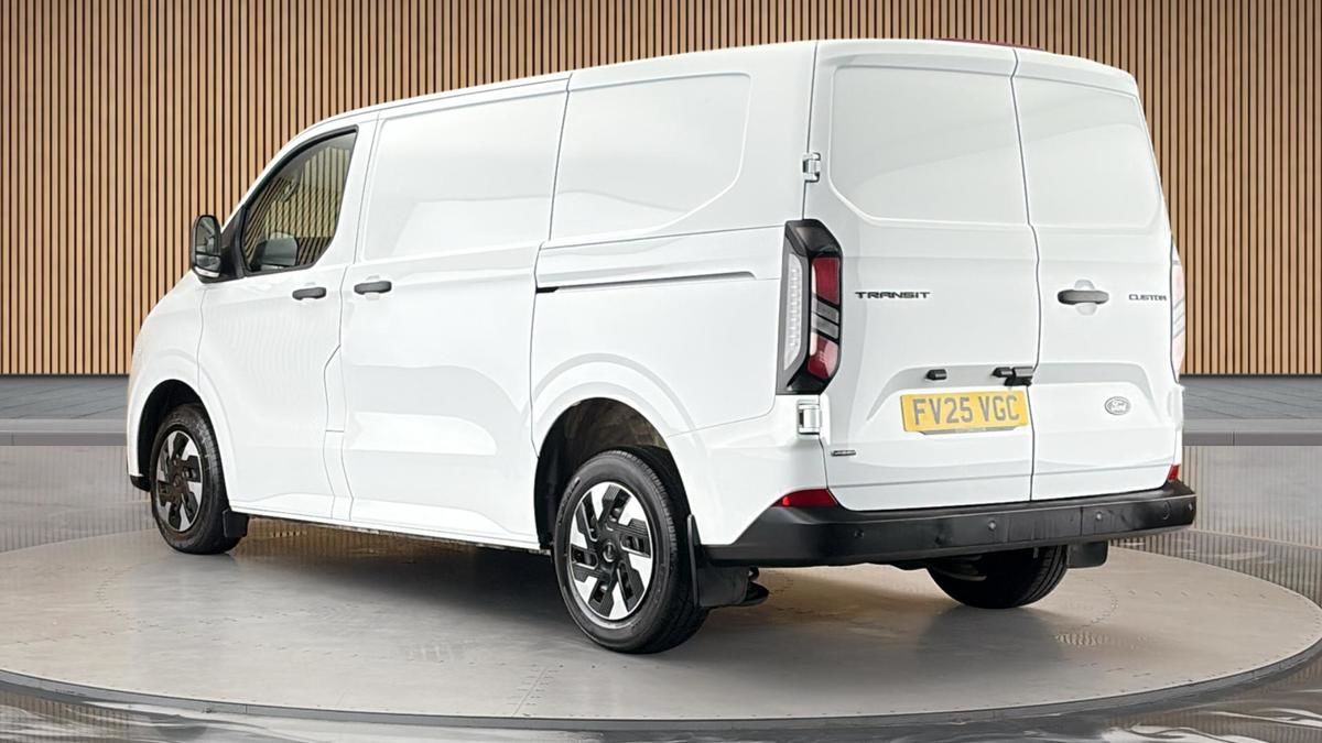 Ford Transit Custom Image 2