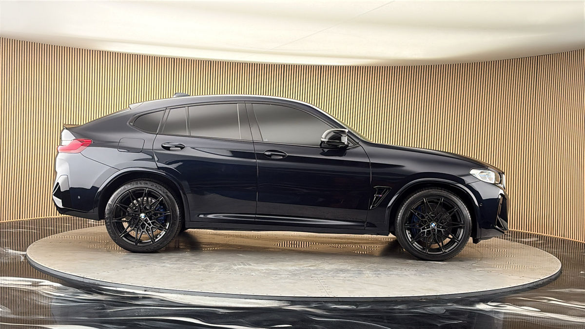 BMW X4 M Image 16