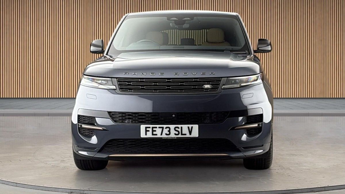 Land Rover Range Rover Sport Image 3