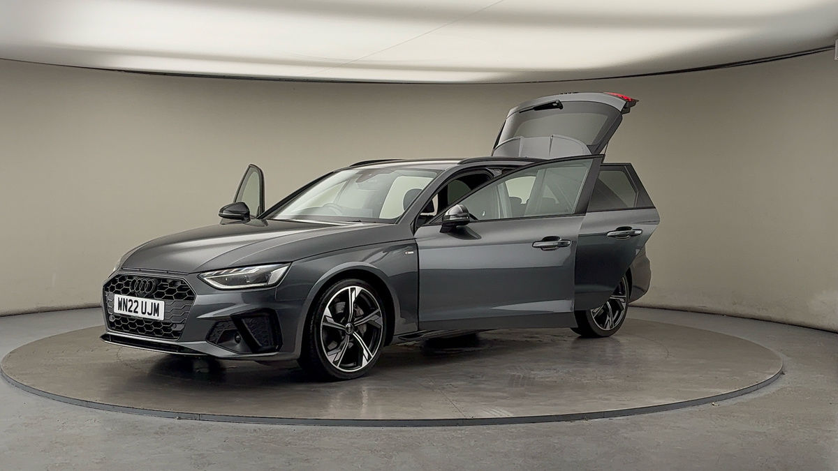 Audi A4 Avant Image 22