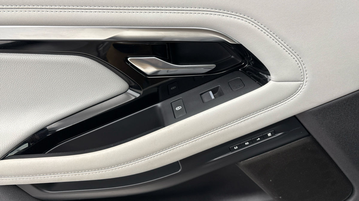 Land Rover Range Rover Evoque Image 19