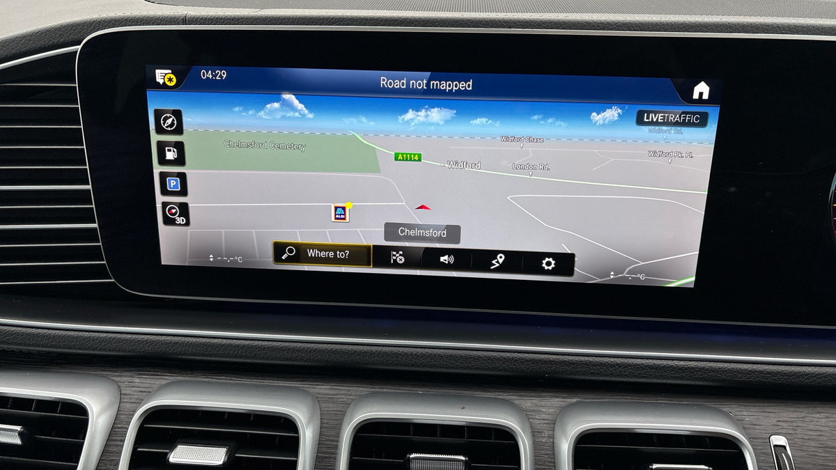 Mercedes-Benz GLE Image 17