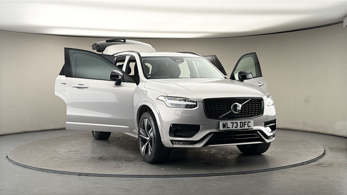 More views of Volvo XC90