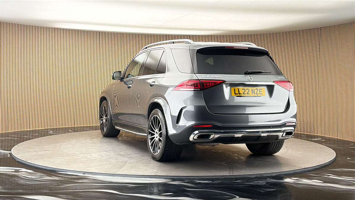 More views of Mercedes-Benz GLE