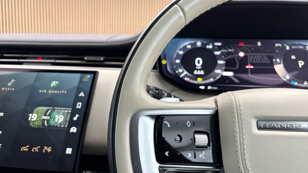 Land Rover Range Rover Image 13
