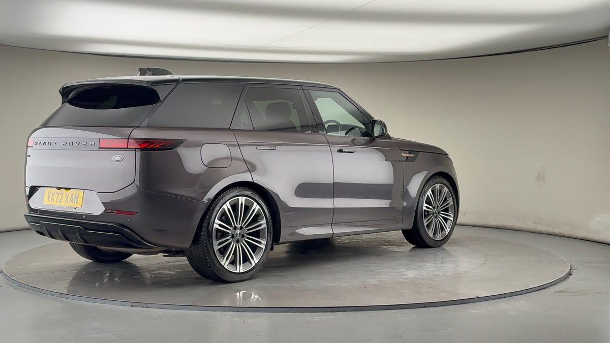 Land Rover Range Rover Sport Image 21