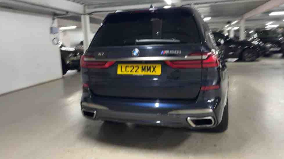 More views of BMW X7