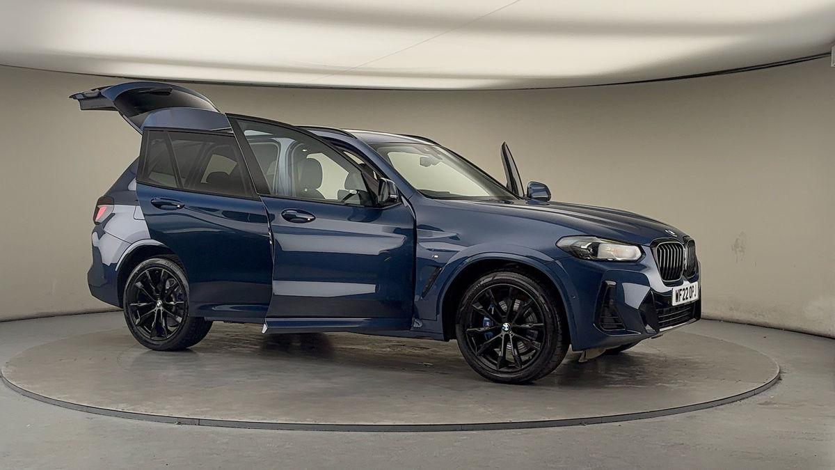 More views of BMW X3