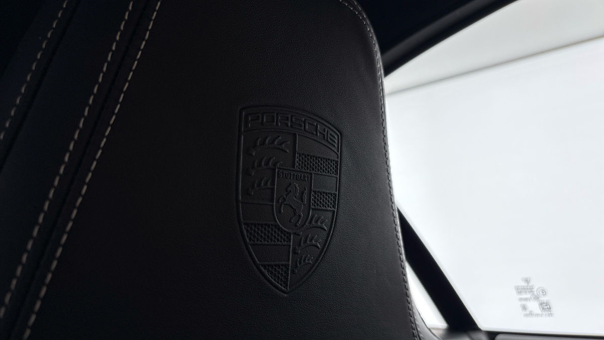 Porsche 911 Image 37