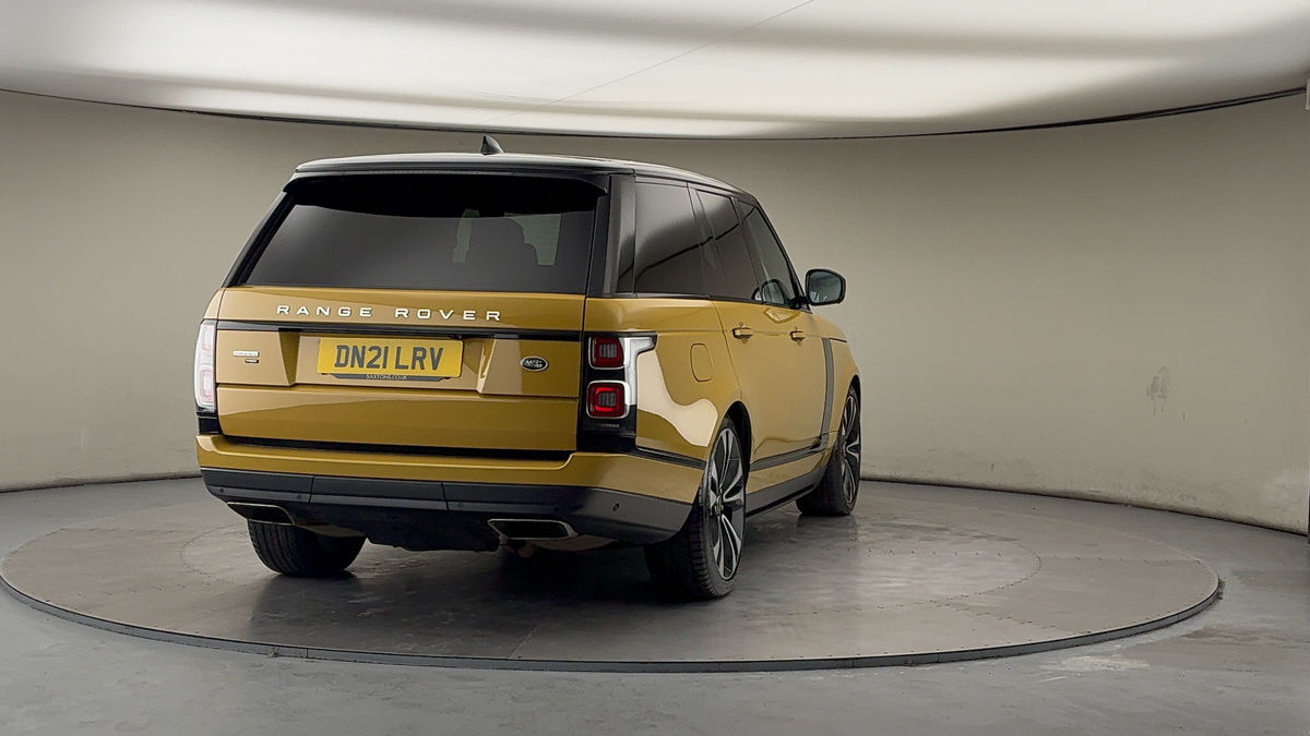 More views of Land Rover Range Rover