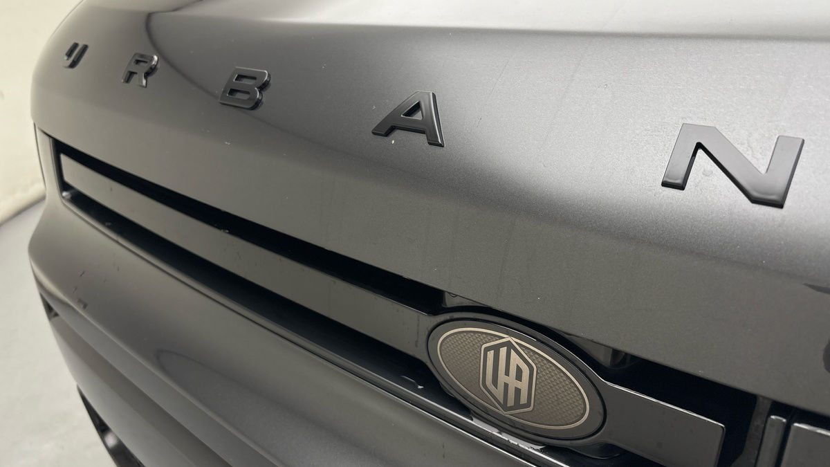 Land Rover Defender 110 Urban Image 53