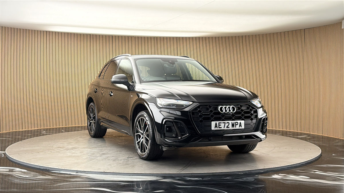 More views of Audi Q5